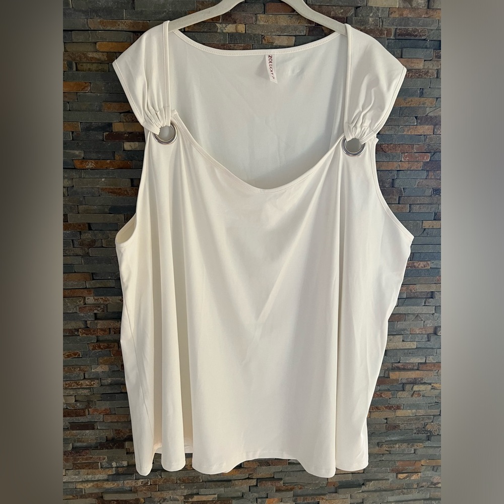 Zolucky-‎ Women’s Grommet Keyhole Design Tank Top - White - Size 4X